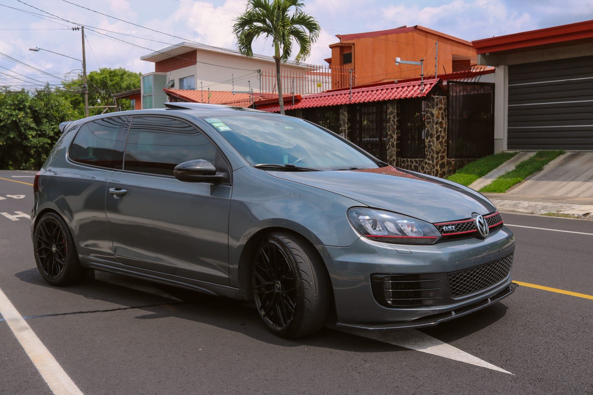 volkswagen golf gti 2010 Image 1