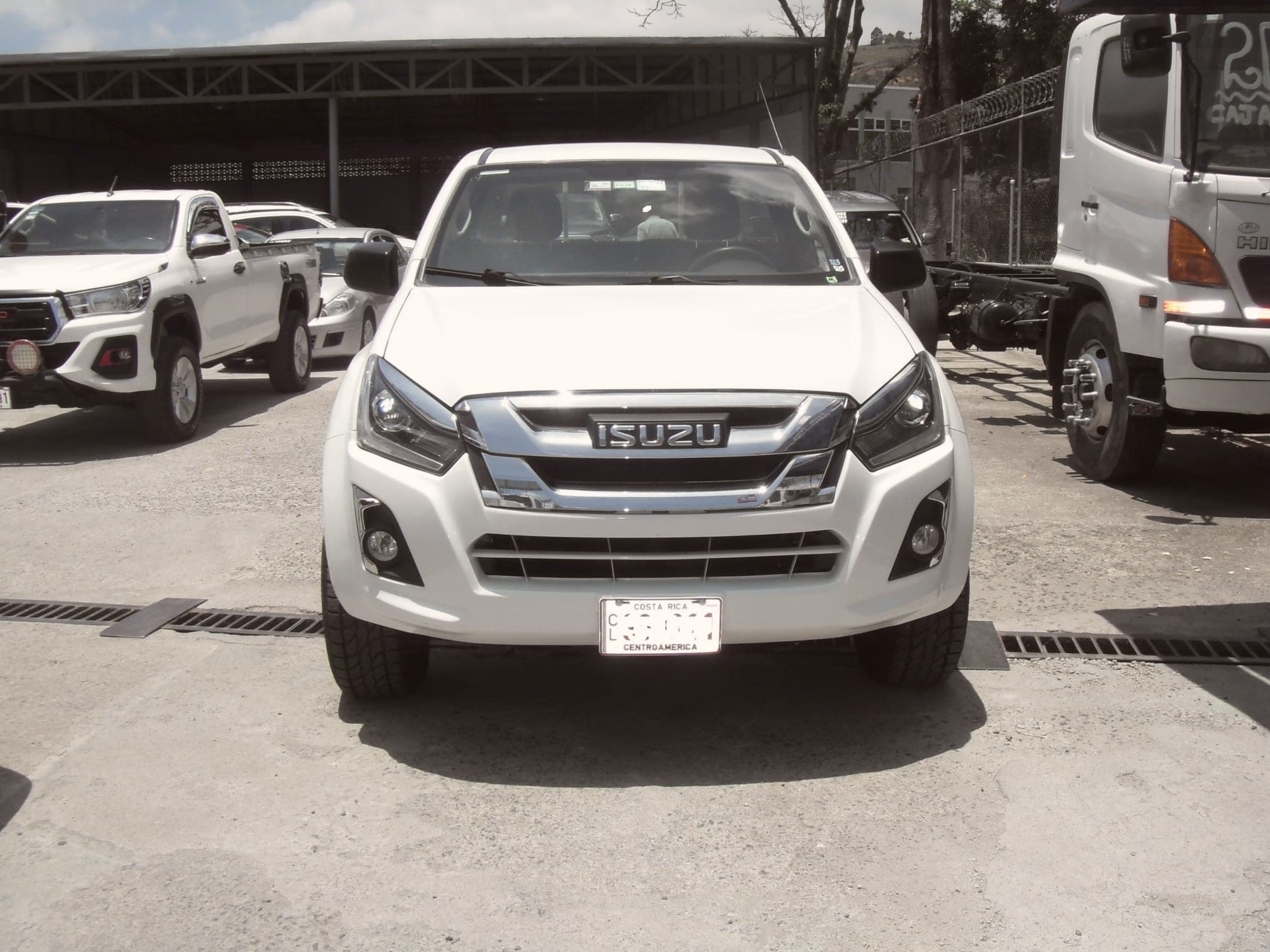 isuzu dmax 2018 Image 1