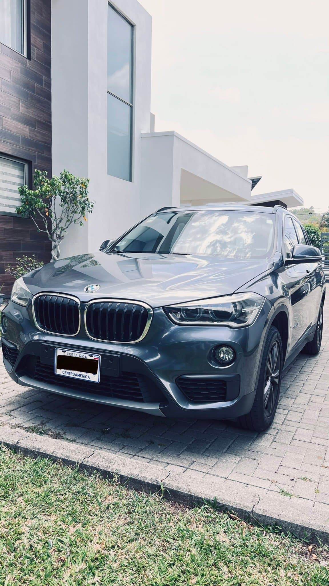 bmw x1 2016 Image 1