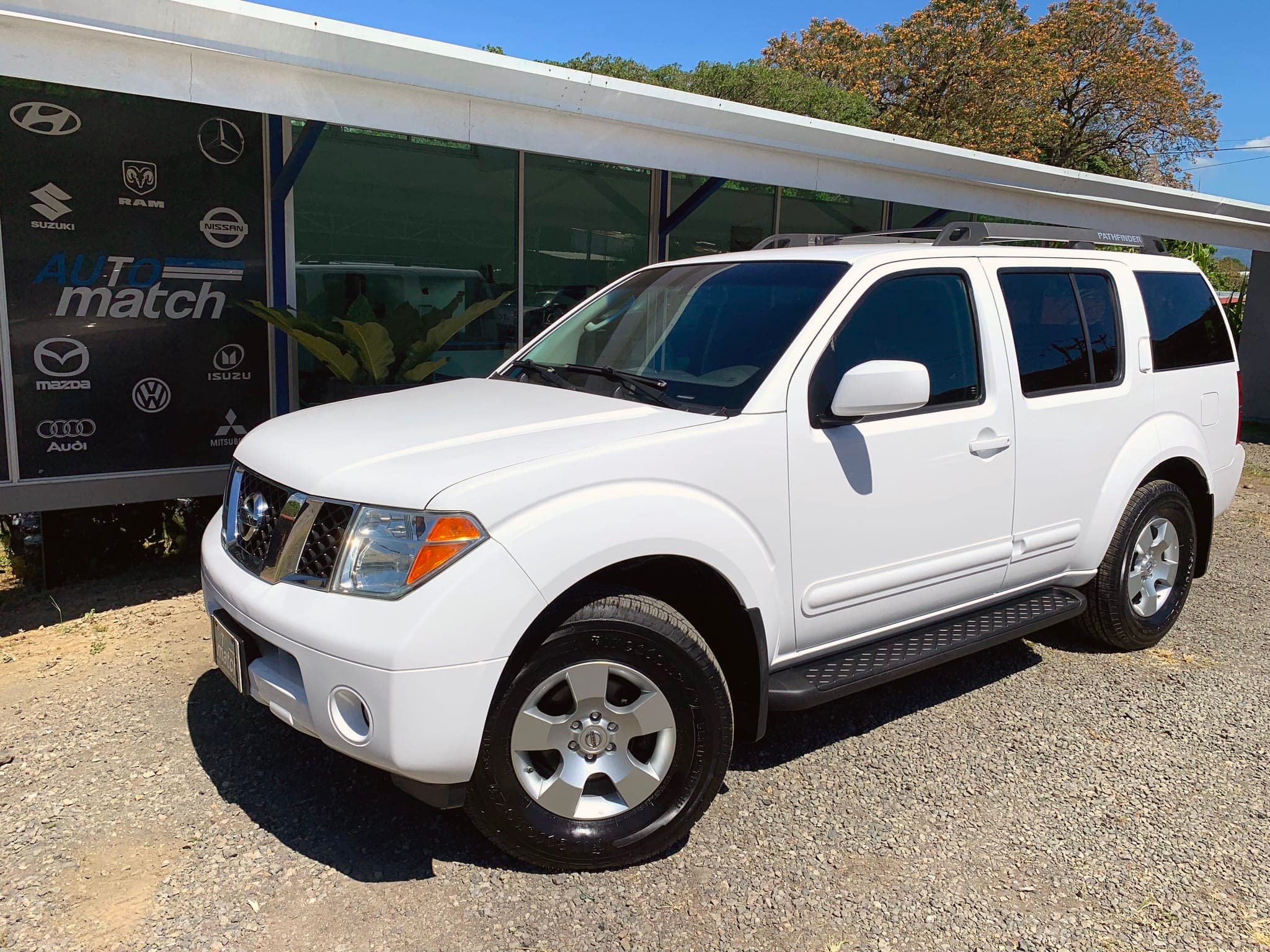 nissan pathfinder 2006 Image 1
